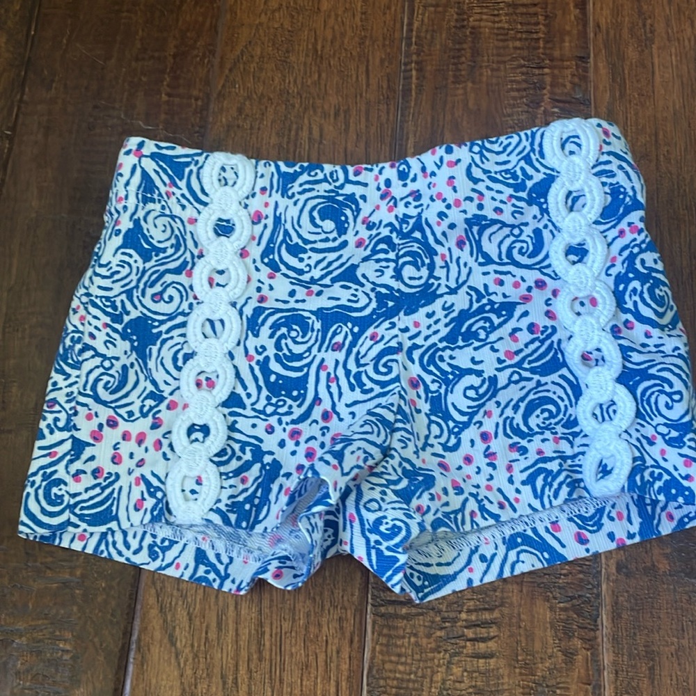 Lilly Pulitzer Indigo Star Crush girls shorts size 4